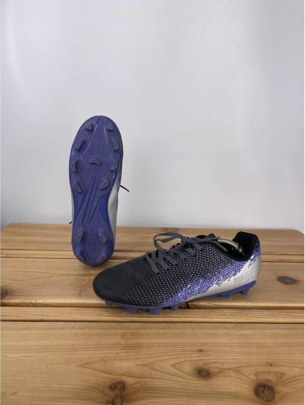 DSG Speed Viper Soccer Cleats Youth Size 6 Purple Silver Firm Ground